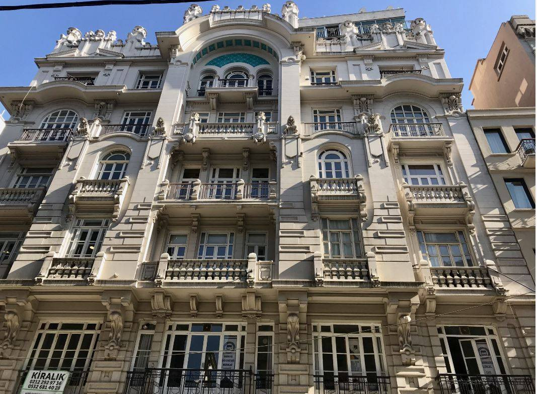 Beyoğlu'nun ismindeki "Bey" ve "Oğlu" Kim? - Resim: 6